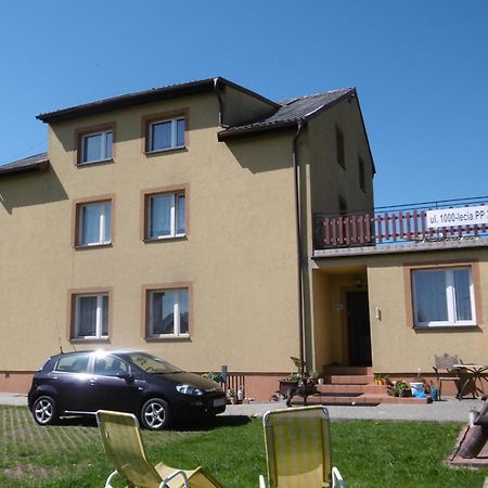Pokoje Goscinne Monika 1000 Lecia Panstwa Polskiego 3 Wladyslawowo Exterior photo